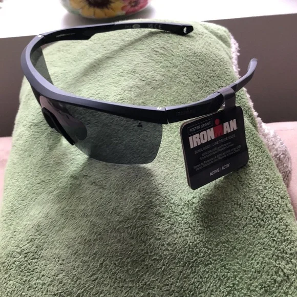 - Sunglasses 🕶️ (Ironman) - Picture 8 of 8